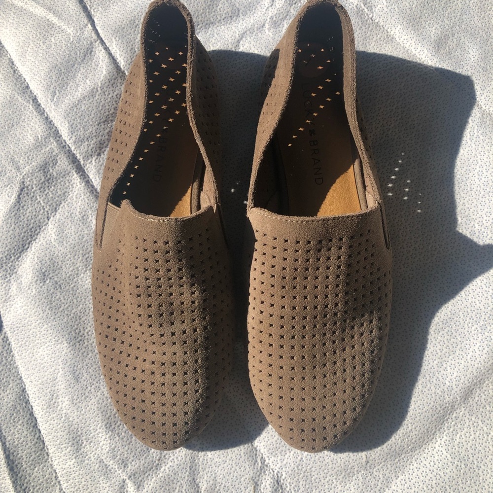 Lucky flats